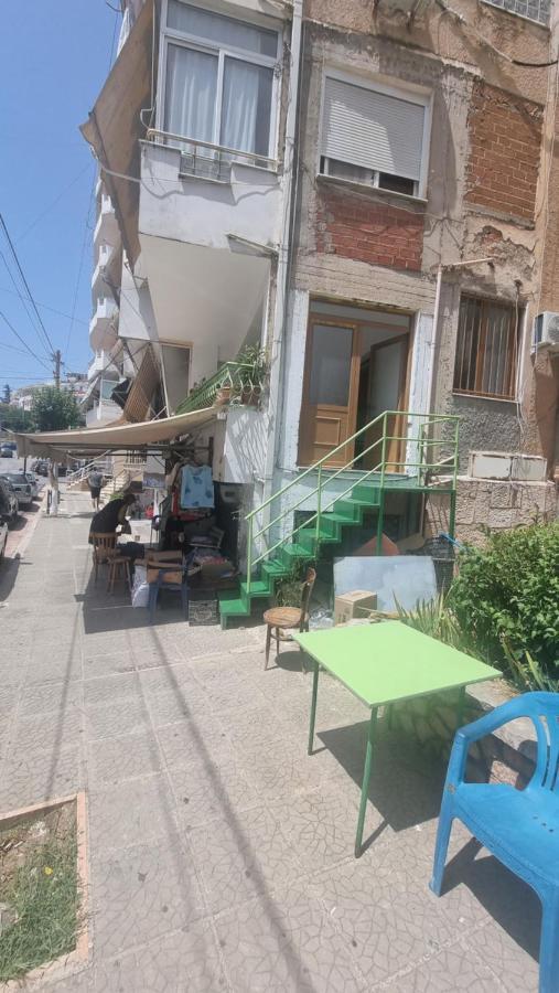 Teemo'S Apartments Sarandë Esterno foto
